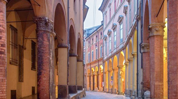 Bologna, portici