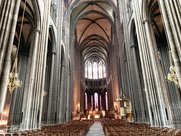 Clermont-Ferrand,cattedrale ph L. Felician