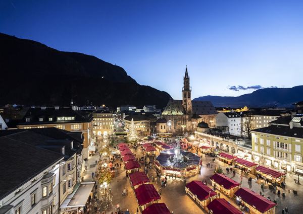 FOTO 1 Mercatini di Natale di Bolzano