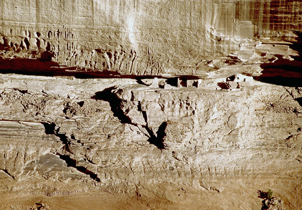  Villaggio incastonato nelle pareti del canyon di mesa verde - Foto G.Rivalta