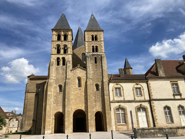 Paray-le-Monial, 31.08.2022, la chiesa