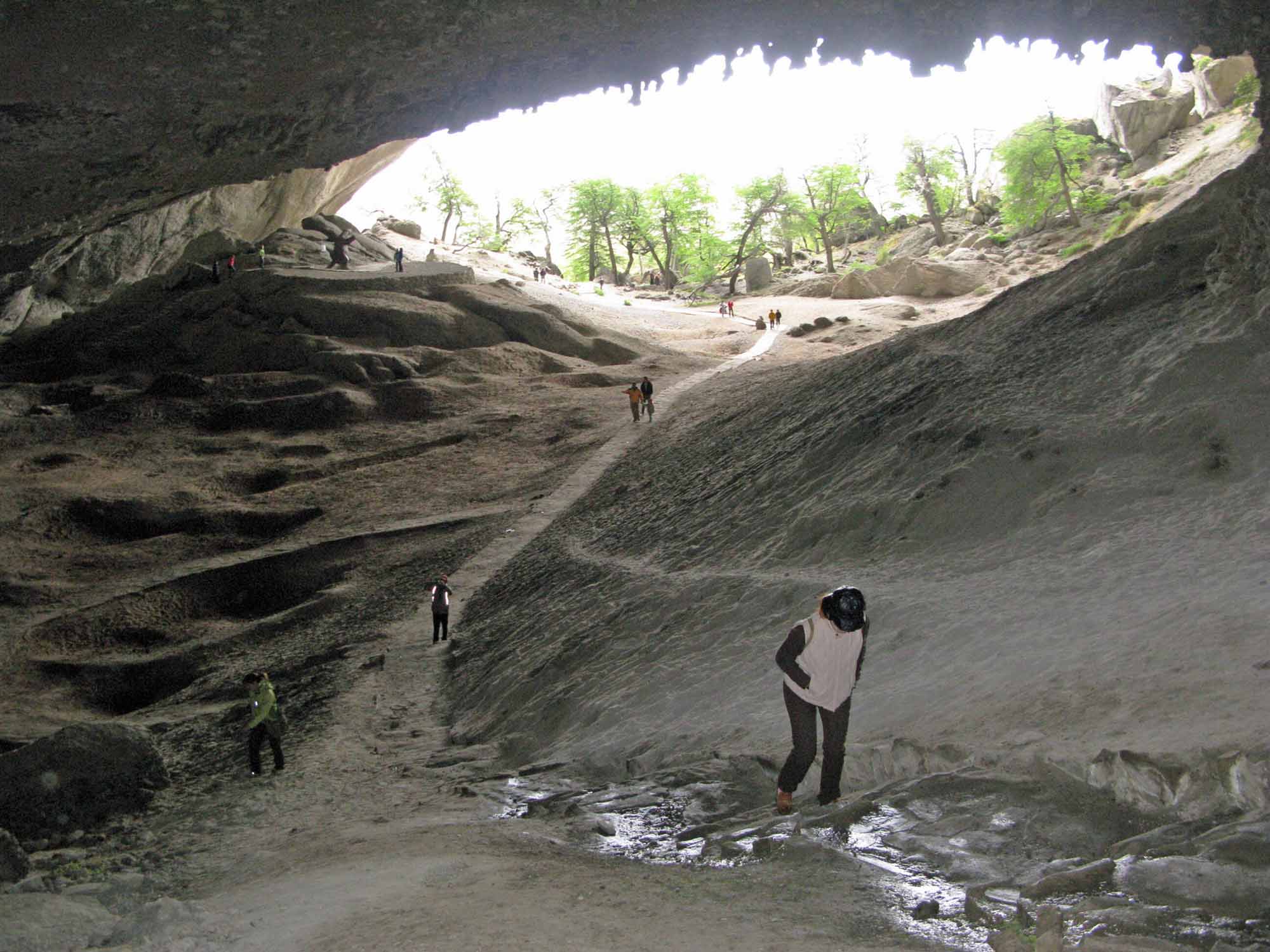 48m Ingresso della Cueva del Milodon