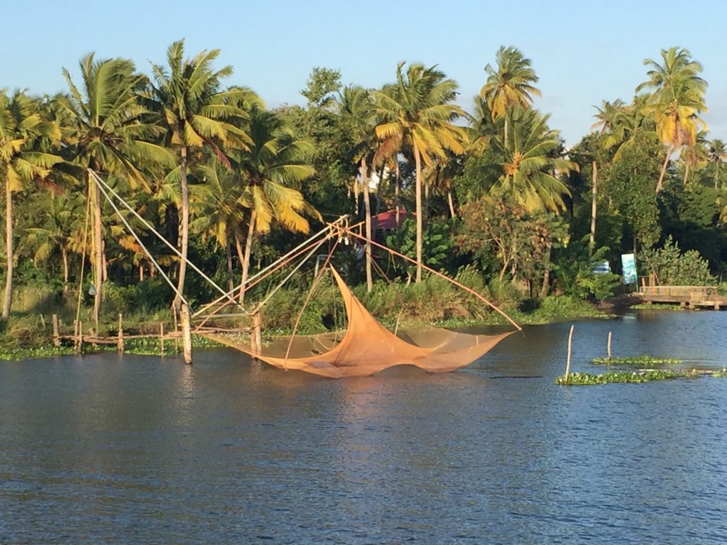 Lago Vembanadu, bilanciere da pesca