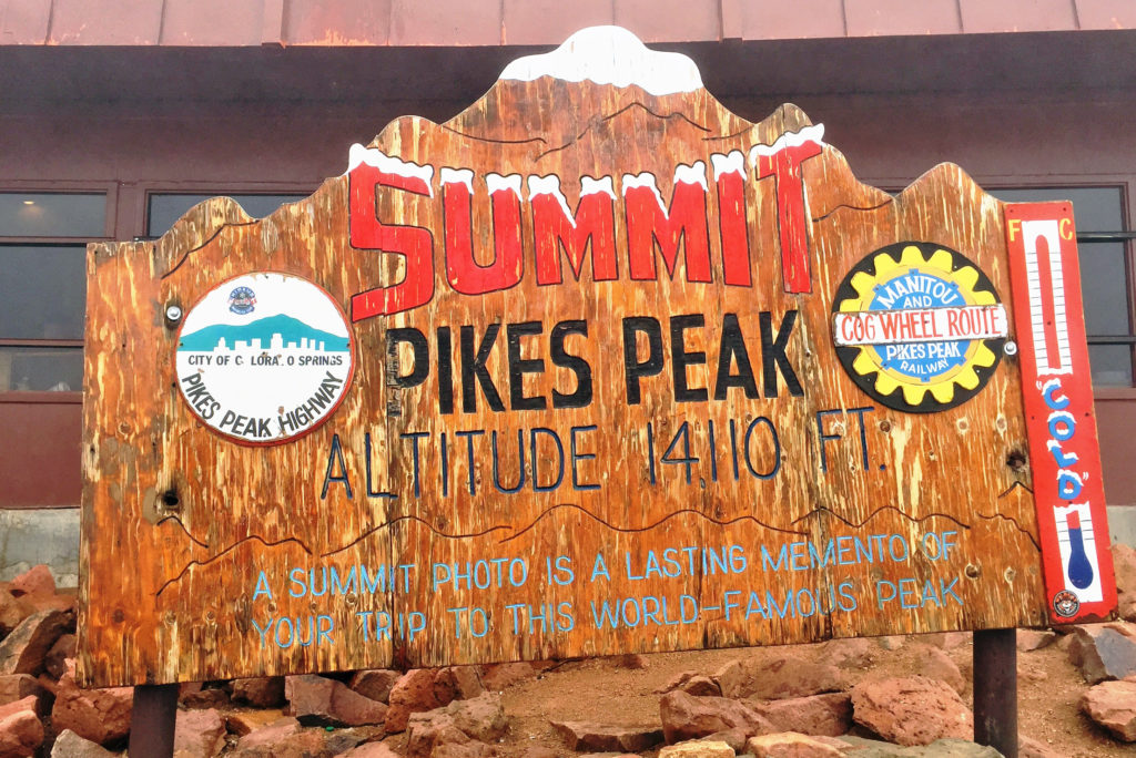 La vetta di Pikes Peak a 4300 metri non lontano da Manitou Springs
