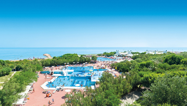 Isamar panorama, mare e parco acquatico