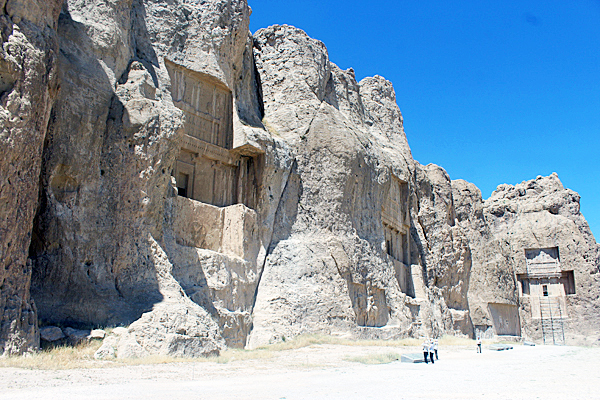 Naqhsh-e Rostam. Complesso archeologico. Tombe