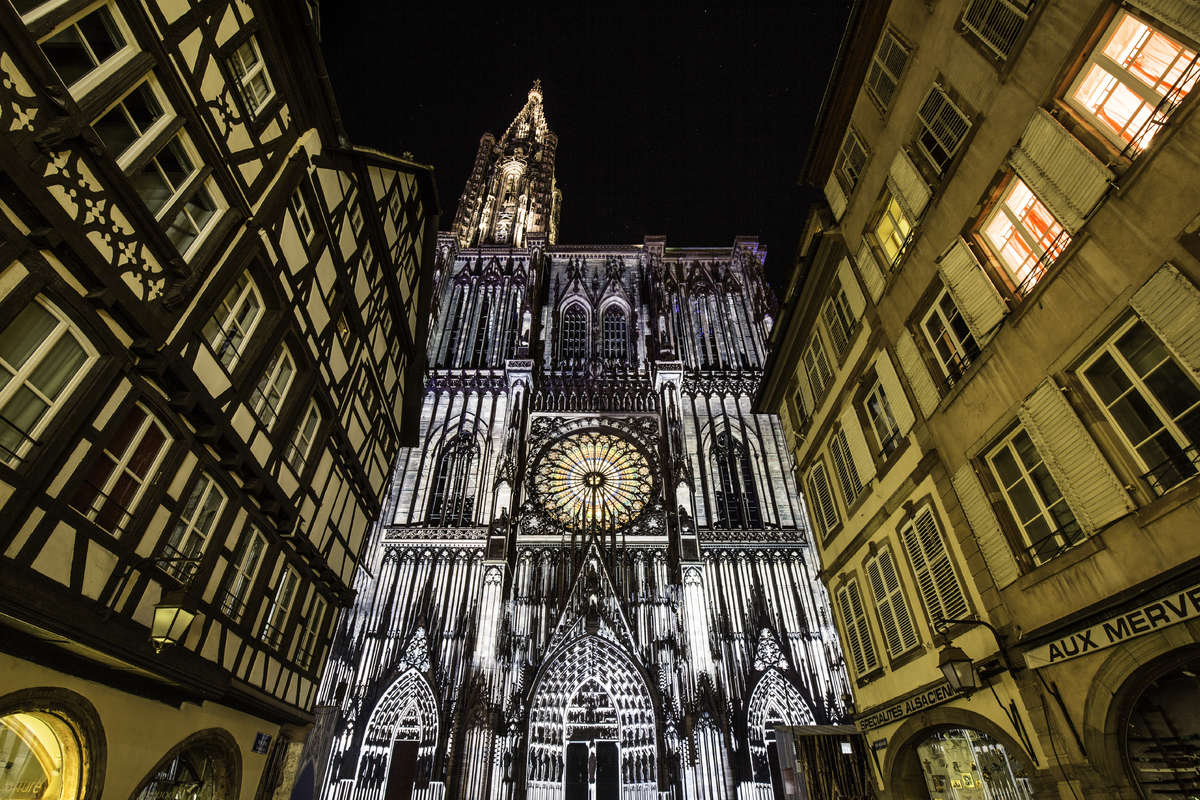 illuminations de la Cathédrale de Strasbourg- Emmanuel VIVERGE