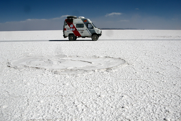 Salar de Uyuni, Oyo de Sal