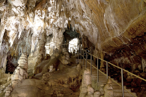 Grotta delle Torri di Slivia