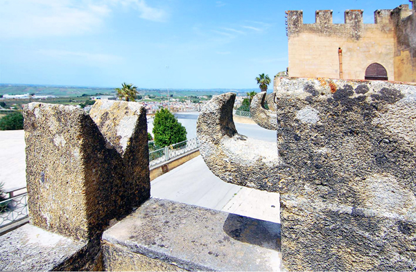Castello Grifeo, vista sulla valle