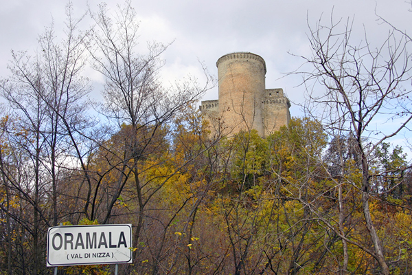 Castello di Oralama