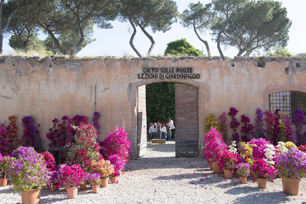 FloraCult Roma, Orto sulle ruote per lezioni di giardinaggio