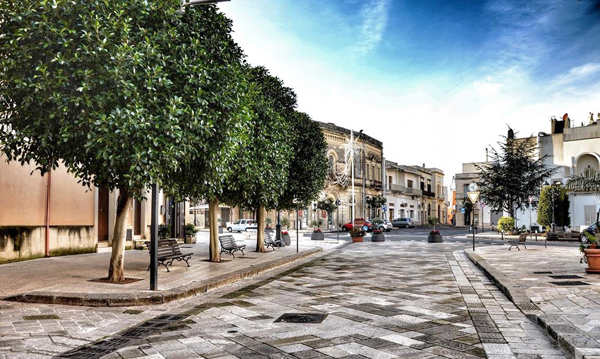 Cutrofiano, strada centrale