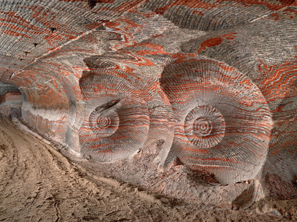 Uralkali Potash Mine #4, Berezniki, Russia 2017 photo copy Edward Burtynsky, courtesy Admira Photography, Milan /Nicholas Metivier Gallery, Toronto