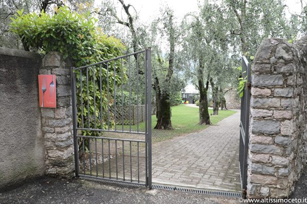 L'ingresso al ristorante Vecchia Malcesine