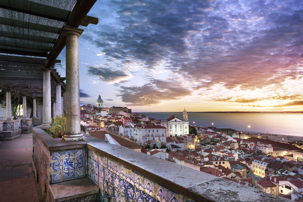 Lisbona, Mirador de santa luzia 