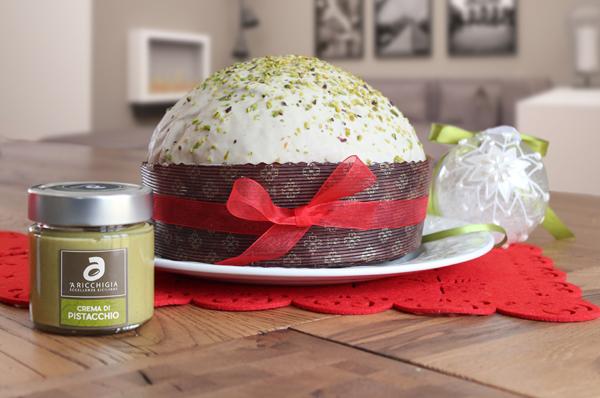 panettone pistacchio + vaso di crema al pistacchio