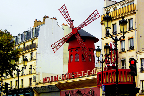 Parigi, Il Moulin Rouge