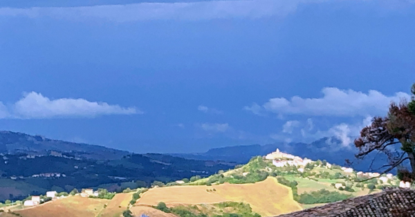 Panorama delle colline delle Marche