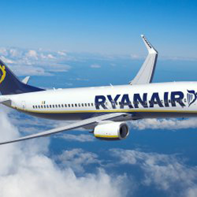 FOTO 1 ryanair-aircraft-2-250x250