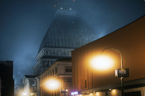 La Mole Antonelliana avvolta nella nebbia