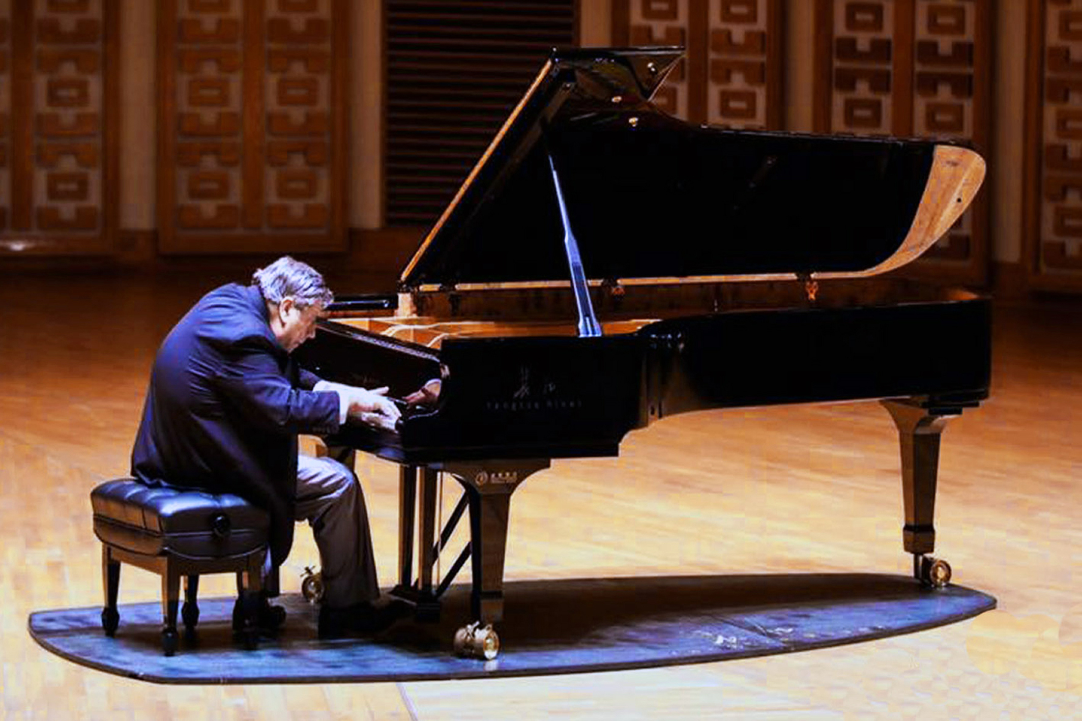 APERTURA Il Maestro Vincenzo Balzani in concerto