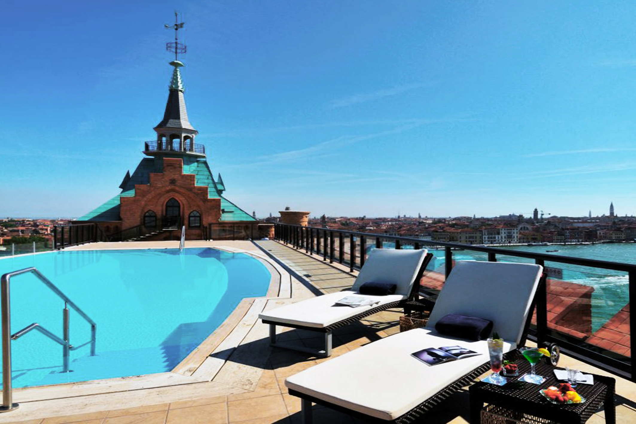 APERTURA Hilton Molino Stucky Venezia-Piscina sul tetto