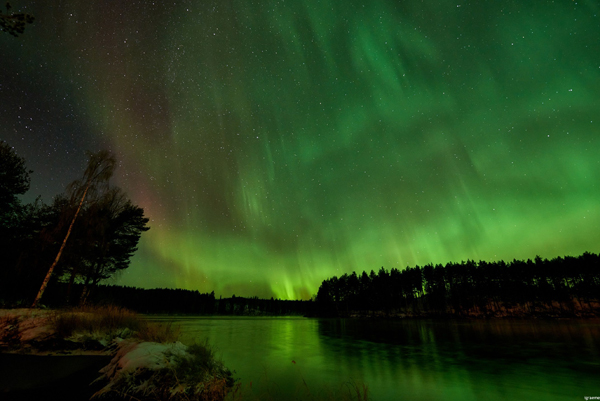 Arctic Retreat_aurora_foto Graeme Richardson