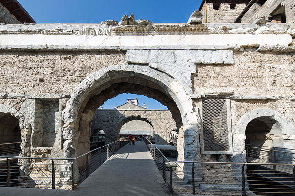  Aosta Porta Praetoria - Arch. Reg. Autonoma VdA