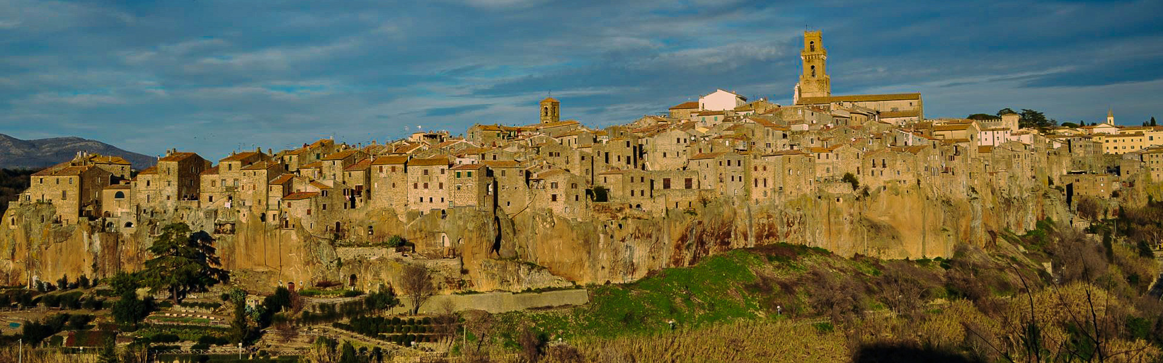 APERTURA pitigliano coperta ok