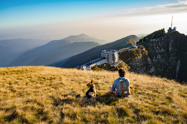 Panorama sul Fiore di pietra dalla vetta del Monte Generoso