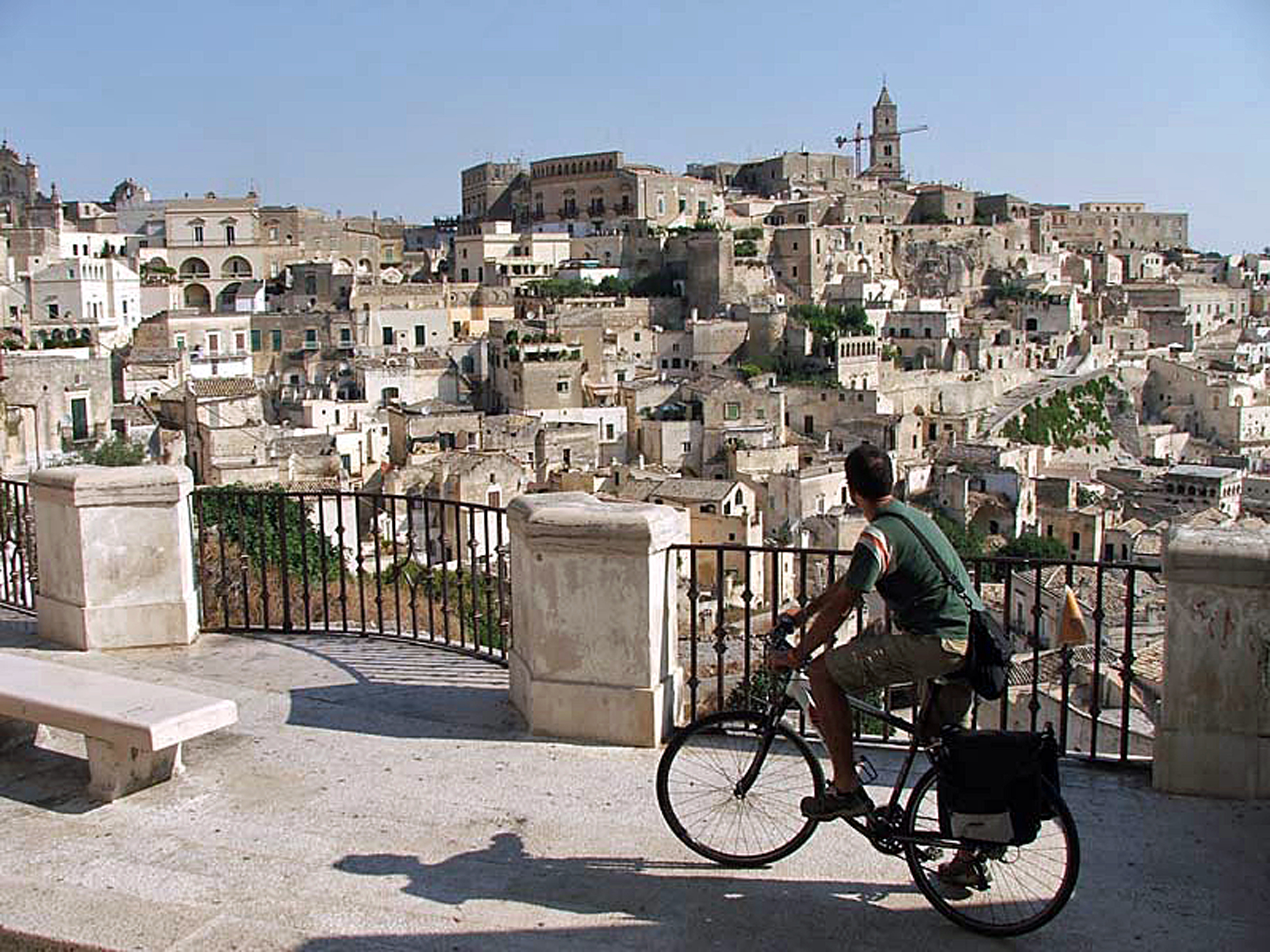 APERTURA Matera