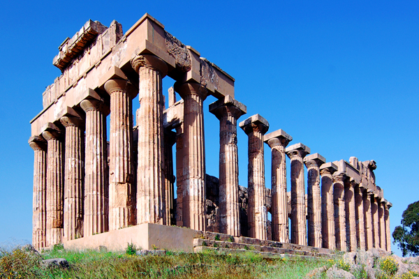 Tempio E o di Hera nel Parco Archeologico di Selinunte (Ph