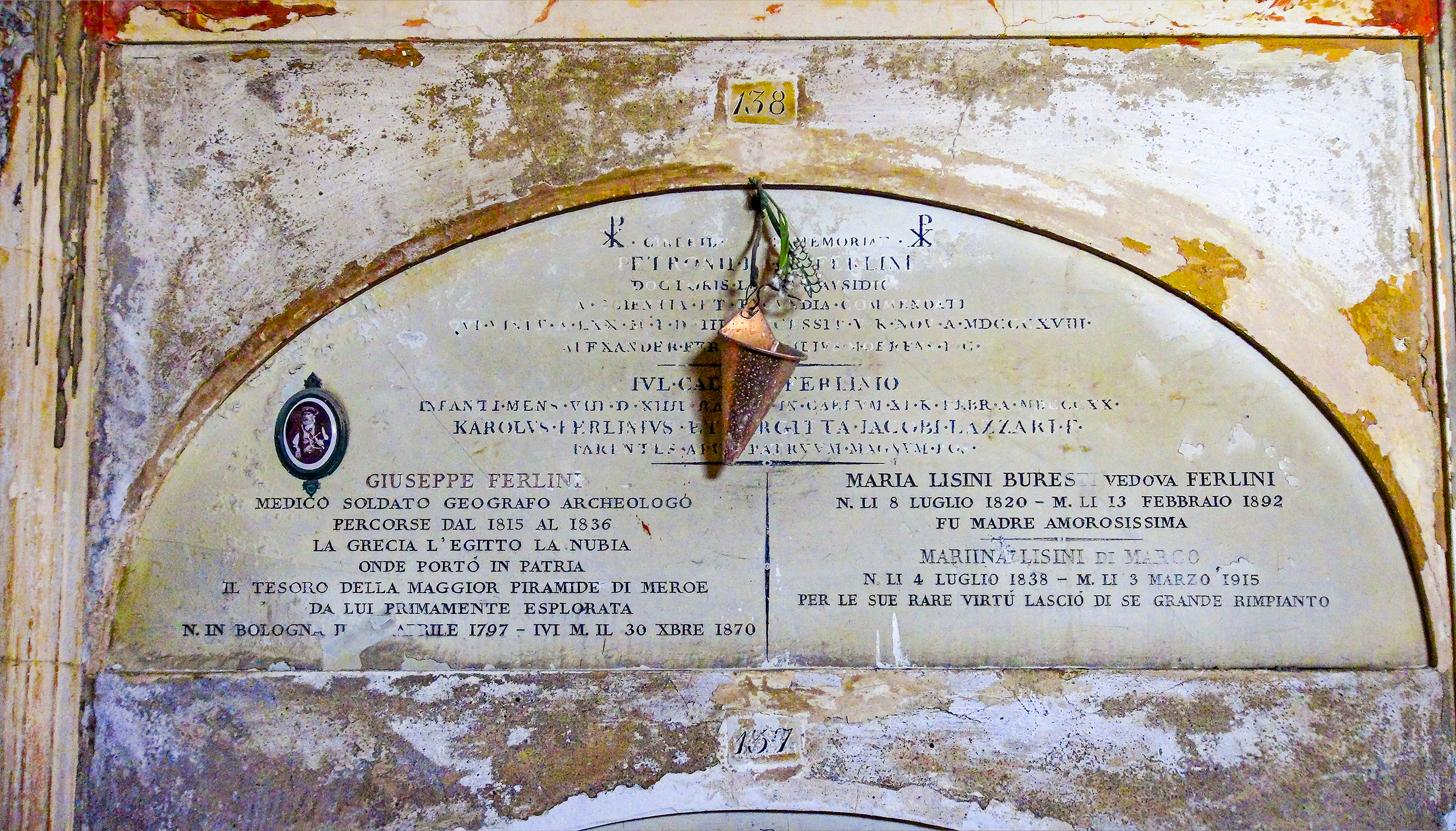 APERTURA Cimitero Certosa di Bologna - Tomba Ferlini