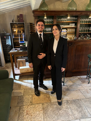 La sommelier Marta e il giovane Angelo