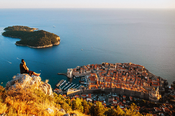 Vista di Dubrovnik dal-Monte Srd Credit DTB-Ph. Dubravko Lenert.