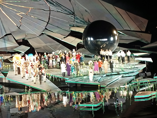 Bregenz,23.08.2026,La suggestiva scenografia di Michieletto per la Traviata (5)