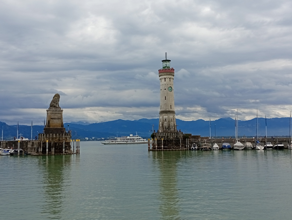 Lindau Faro e Leone di Baviera all ingresso del porto