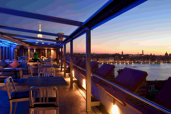 Skyline Bar Venice